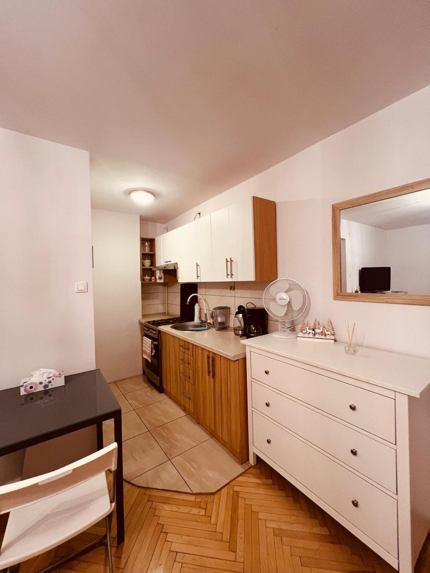 Apartmán Entire Studio In Centrum Varšava Exteriér fotografie